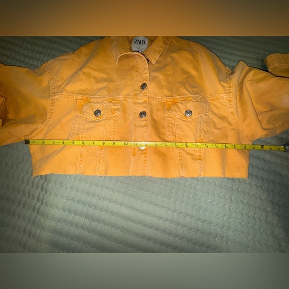 ZARA Cropped Jean Jacket – Dark Mustard / Burnt Yellow – Size L - Picture 3 of 13